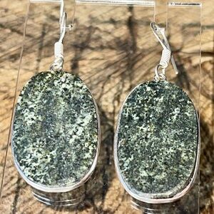 Serpentine Earrings 1 7/8”